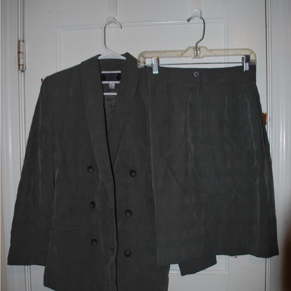 Amanda Smith Charcoal Gray Suit Set